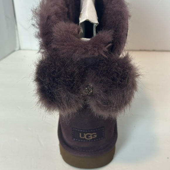 NWOT UGG classic mini puff crystal bow boots - Picture 5 of 16
